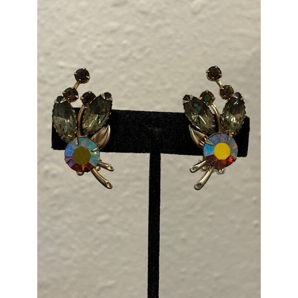 Vintage Clip On Earrings Aurora Borealis Crystals Riveted - Picture 1 of 6